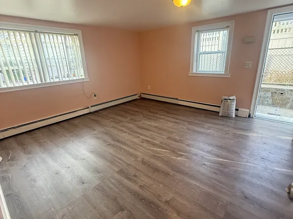 (undisclosed Address), Yonkers, NY 10701