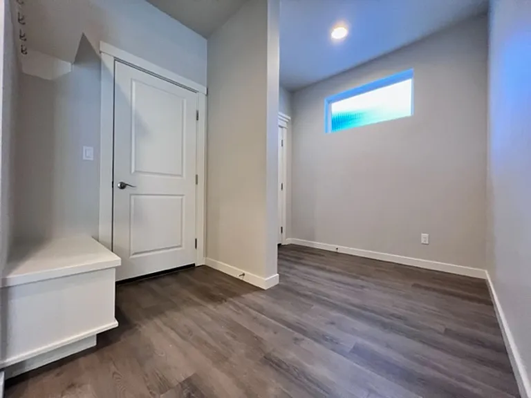 3121 N Lochness Ave — Photo 4