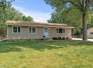 13232 Saratoga Ln N, Champlin, MN 55316