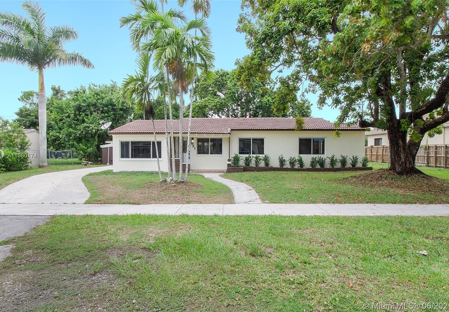 231 NW 14th St, Homestead, FL 33030 | Zillow