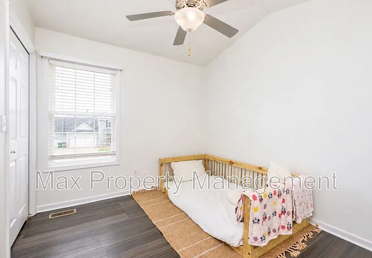 10419 Stonecrest Dr — Photo 17