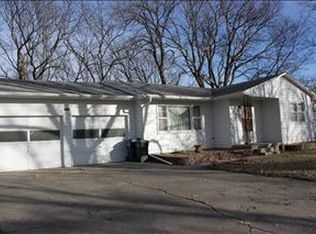 2120 Hawthorne Ave, Crete, NE 68333