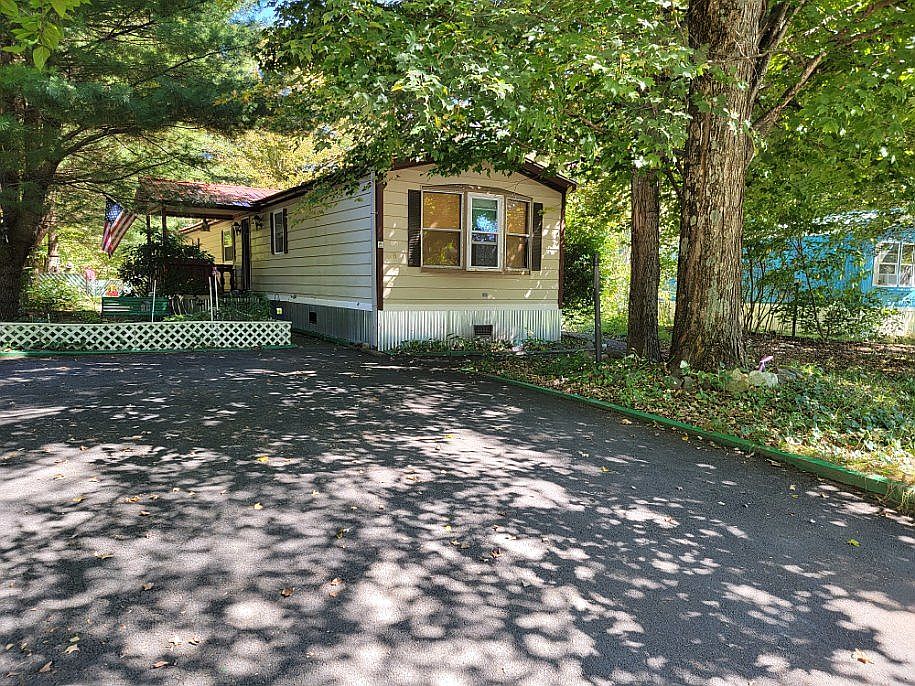 74 Fox Croft Vlg, Loch Sheldrake, NY 12759 Zillow