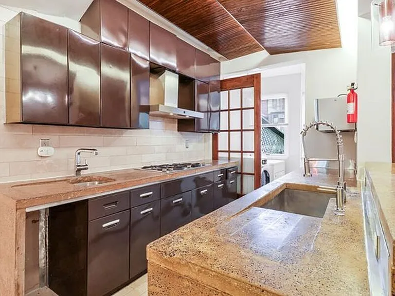 1358 Parkwood Pl NW — Photo 31