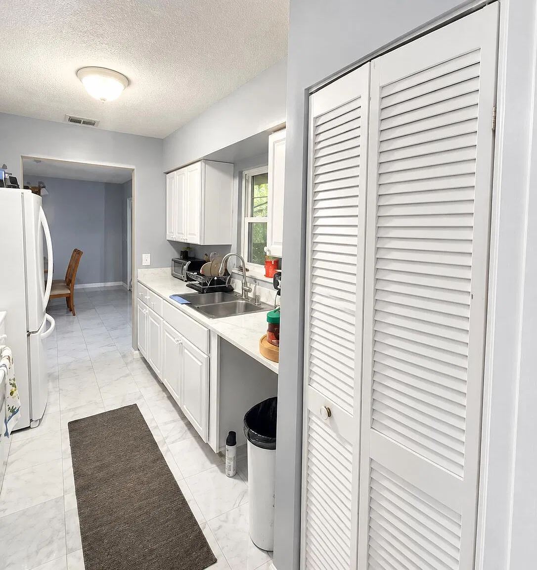 2 bed, 2.0 bath, 934 sqft, $2,250 — Photo 2