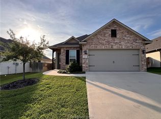 2103 Mountain Wind Loop, Bryan, TX 77807