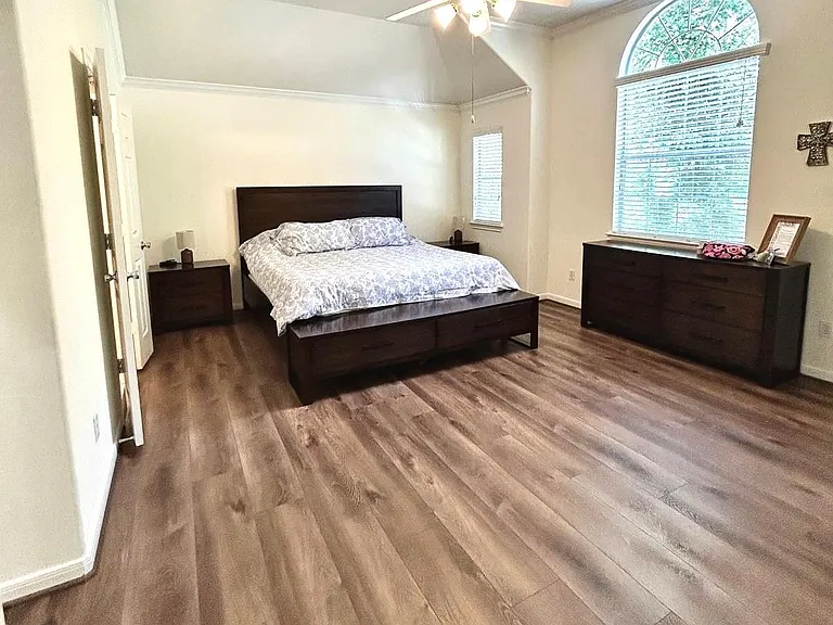 130 Ledgestone Pl — Photo 14