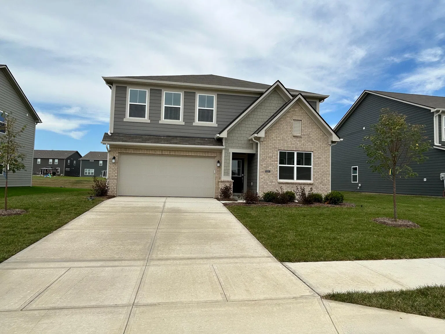 2274 Stonehill Way — Photo 1