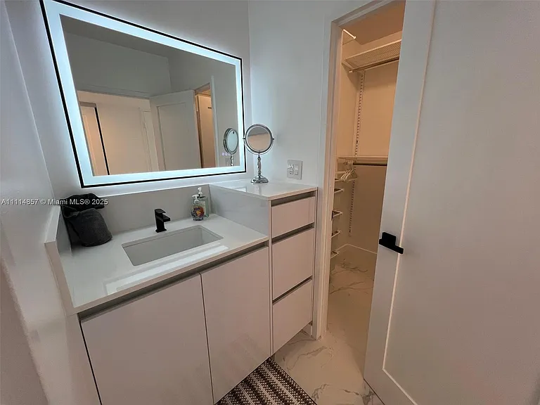 100 Lincoln Rd #1207 — Photo 12