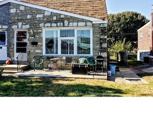8514 Agusta St, Philadelphia, PA 19152