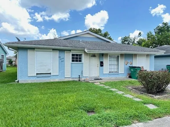 629 Clinebrook Dr, Gretna, LA 70056