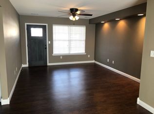 20 Pecan Tree Ln, Farmington, MO 63640