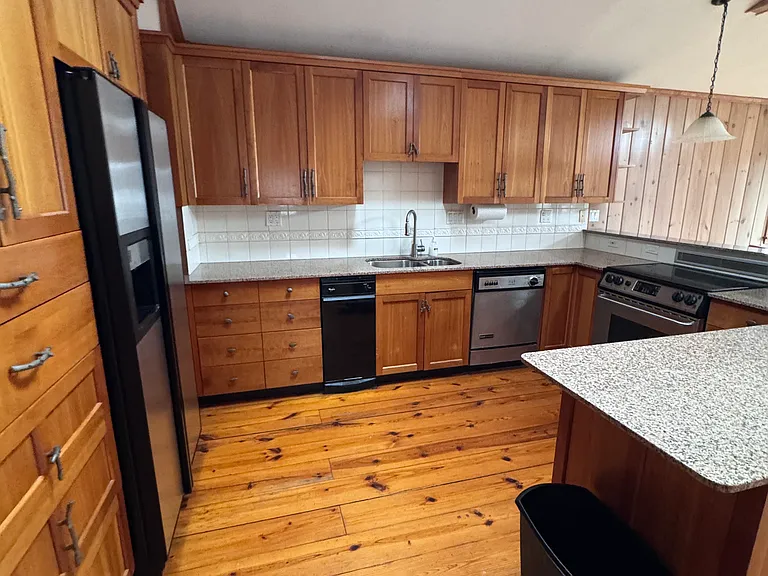 146 Crystal Pond Rd — Photo 29