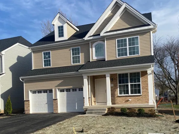 11 Misty Meadow Ln, Hamilton, NJ 08619