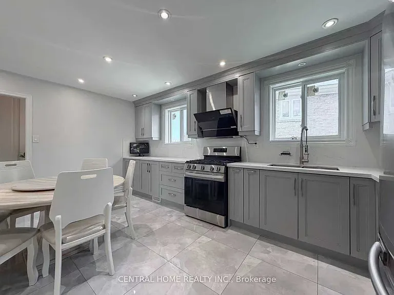 11 Tineta Cres — Photo 9