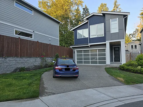 1098 230th Ave NE Photo 1