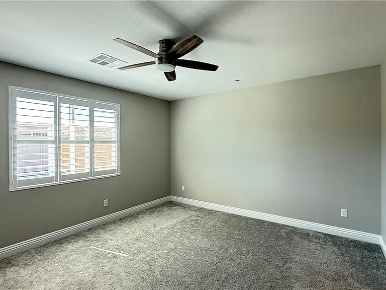 7491 Bonnie Piper St — Photo 12
