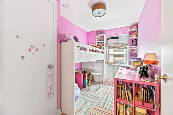 Sold by Compass | media 14