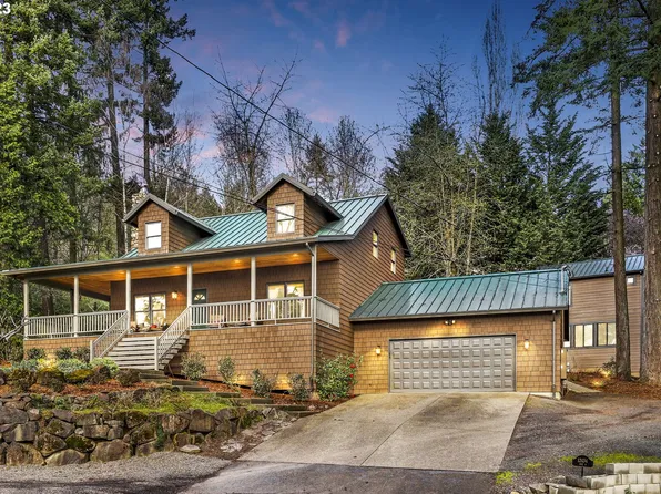 12434 SW 57th Ave, Portland, OR 97219