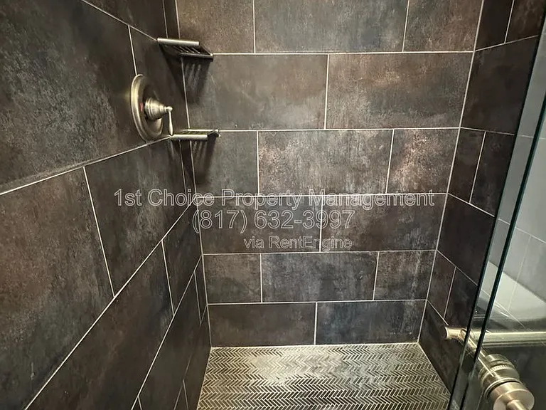 197 Private Road 4652 — Photo 35