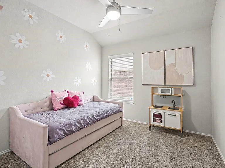 4326 Orsini Ln — Photo 11