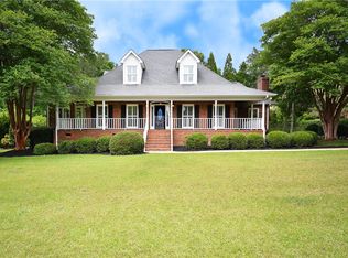 229 Graylyn Dr, Anderson, SC 29621