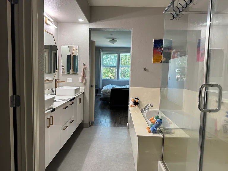 600 S Abel St #220 — Photo 7