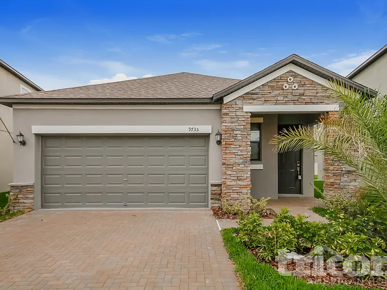 9735 Ivory Dr — Photo 1