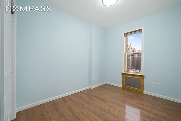 Rented by Compass | media 11