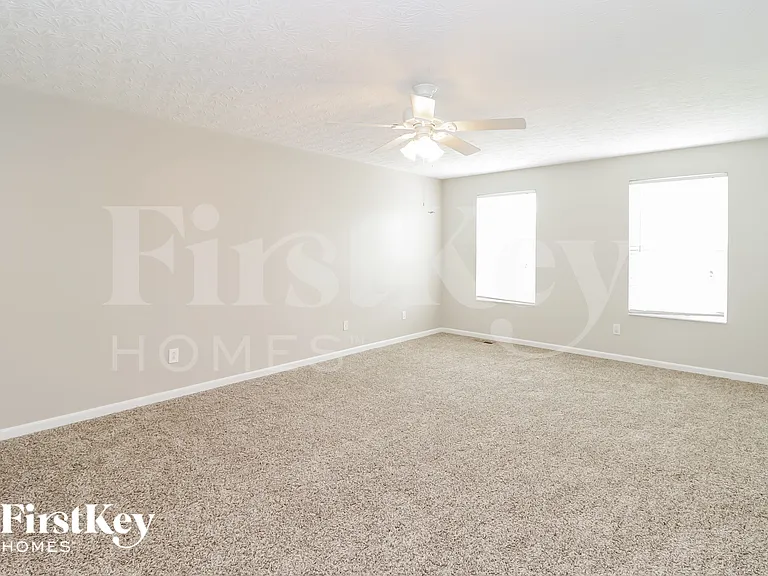 330 Bridle Creek Dr — Photo 8