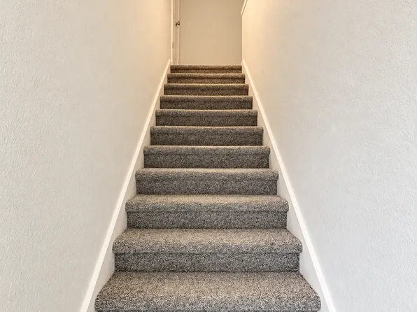 Royal Oak Condominiums, 6602 S Zunis Ave #2006, Tulsa, OK 74136