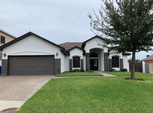 307 Michoacan Loop, Laredo, TX 78045