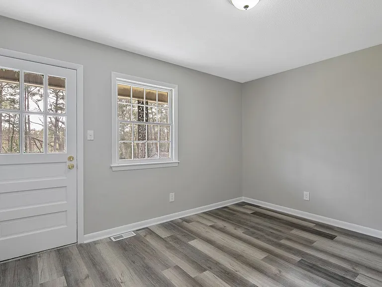 4202 S Dowfield Dr — Photo 10