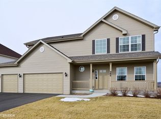 626 Camellia Ave, Aurora, IL 60505