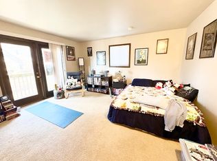 2500 Pheasant Ridge Trl #19, Madison, WI 53713