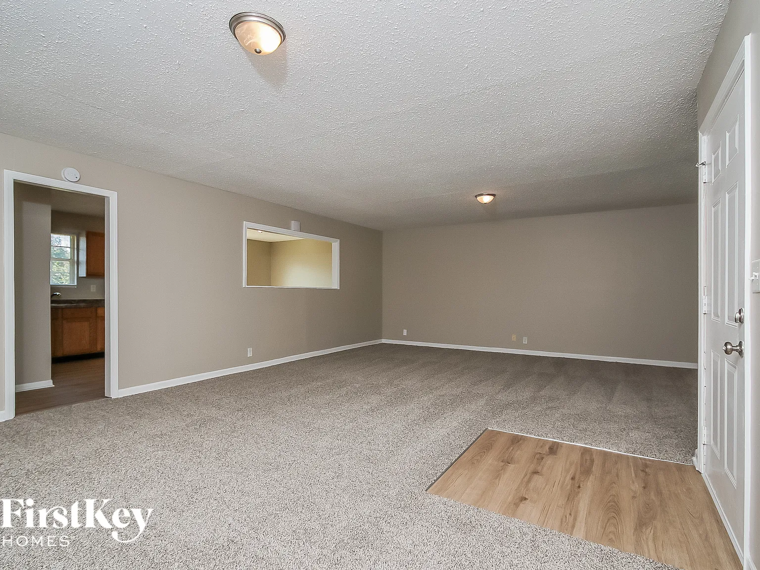 3 bed, 1.0 bath, 1344 sqft, $1,885 — Photo 4