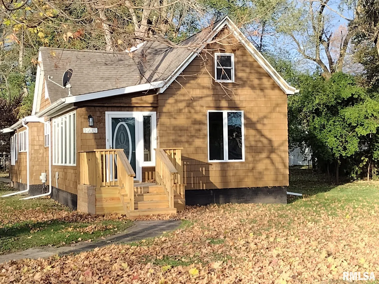 1405 N Finney St photo 1