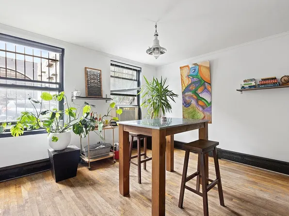 211 Berry St #1, Brooklyn, NY 11249