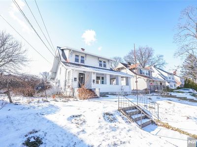 69 Ross Ave, Hackensack, NJ, 07601