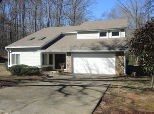 3180 Brookview Dr, Marietta, GA