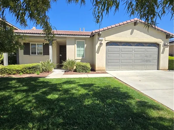 29596 Barefoot Cir, Menifee, CA 92585