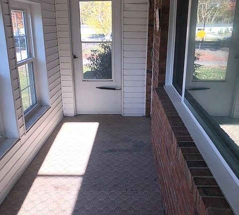 2nd image of 1500 S Pleasantview Dr