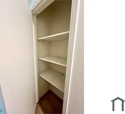 Studio, 268 sqft, $1,499 — Photo 2