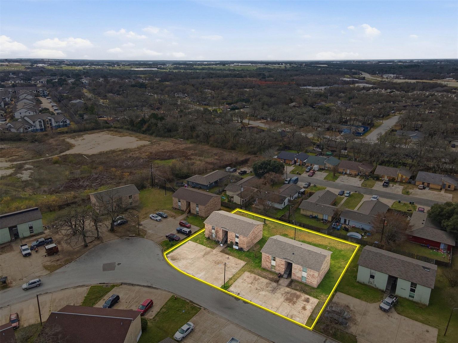 2802 & 2804 Cypress Bend Cir