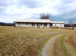 63 Jones Orchard Rd, Golconda, IL 62938