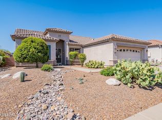 8121 W Wandering Spring Way, Tucson, AZ 85743