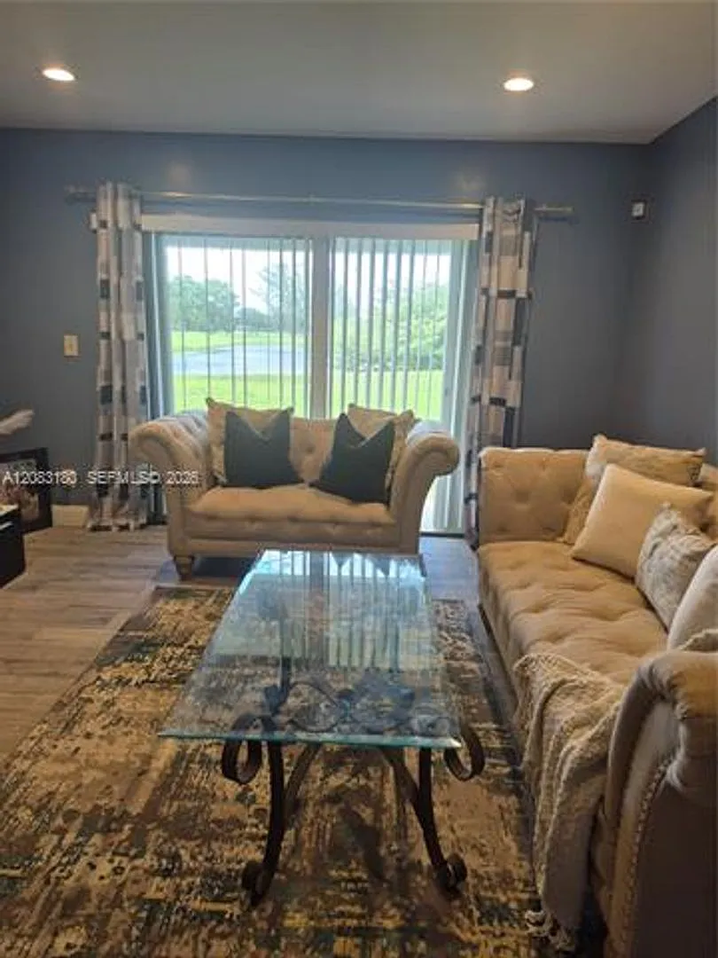 1109 NW 107th Ave th 1109, Pembroke Pines, FL 33026 — Photo 4