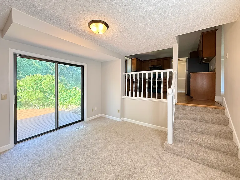 4601 Saddlewood Dr — Photo 20
