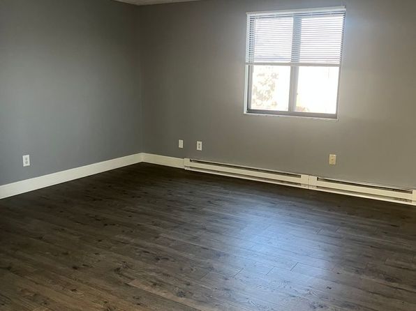 1461-69 Hillcrest Dr #1466-17