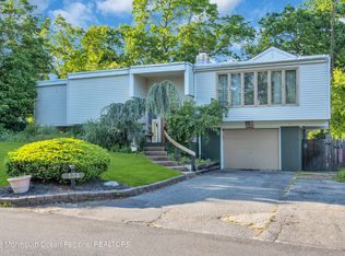 134 Cranmoor Dr, Toms River, NJ 08753